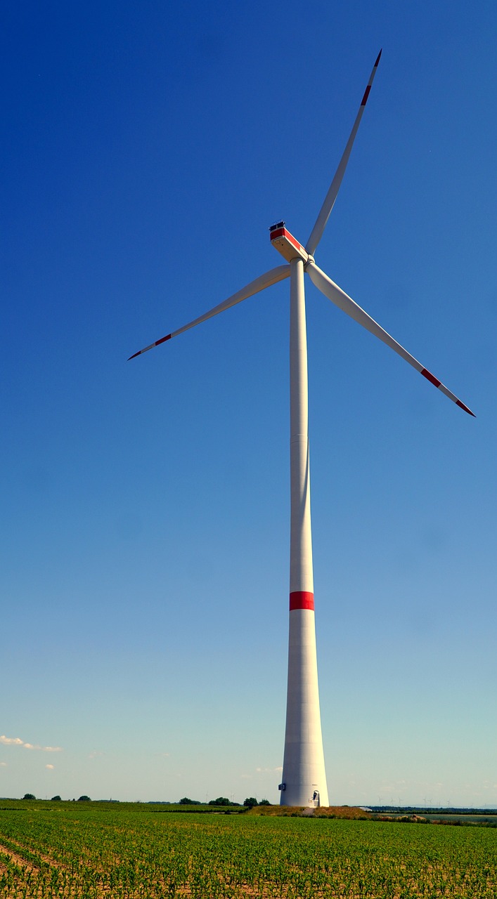 découvrez comment la transition énergétique transforme notre monde, en mettant l'accent sur les énergies renouvelables, l'efficacité énergétique et les innovations durables. engagez-vous dans ce changement crucial pour un avenir plus vert et durable.